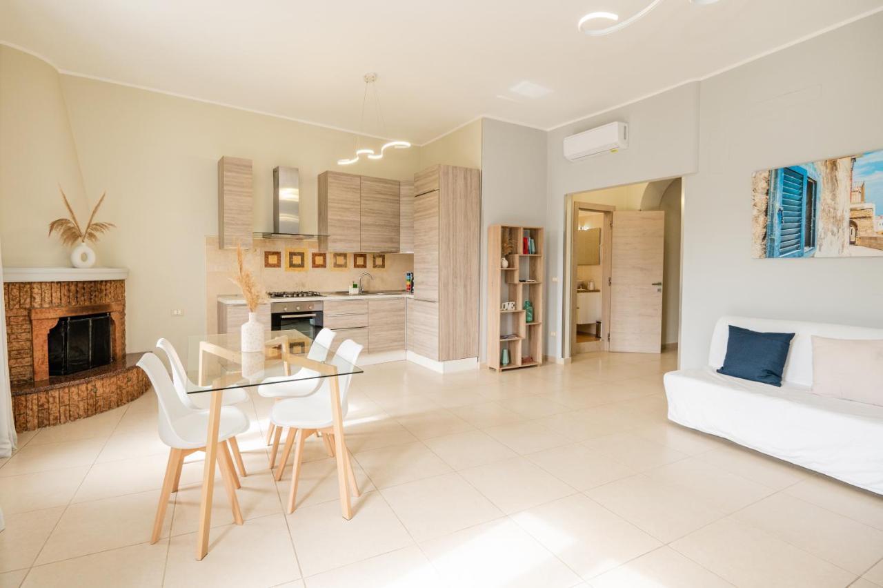 Hinode - Centro Apartment เวียสเต ภายนอก รูปภาพ