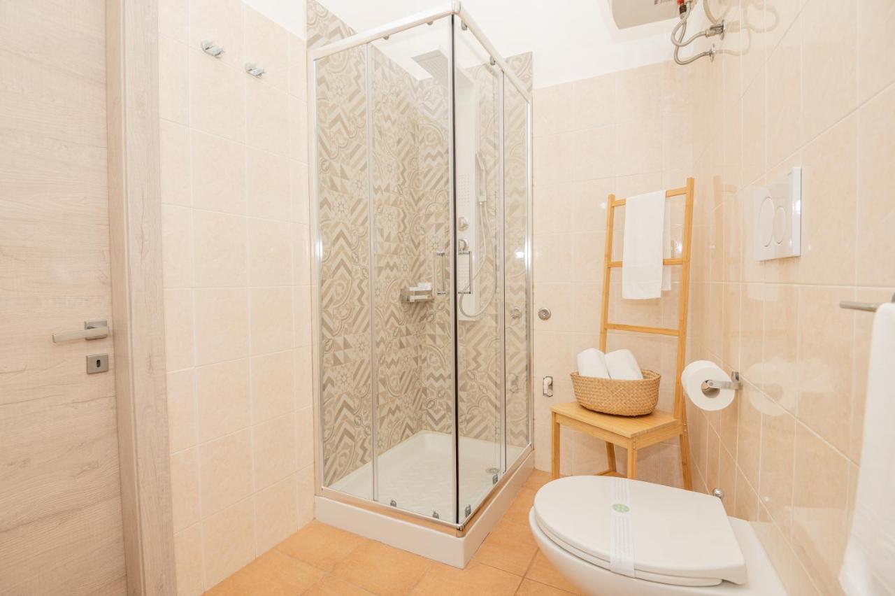 Hinode - Centro Apartment เวียสเต ภายนอก รูปภาพ